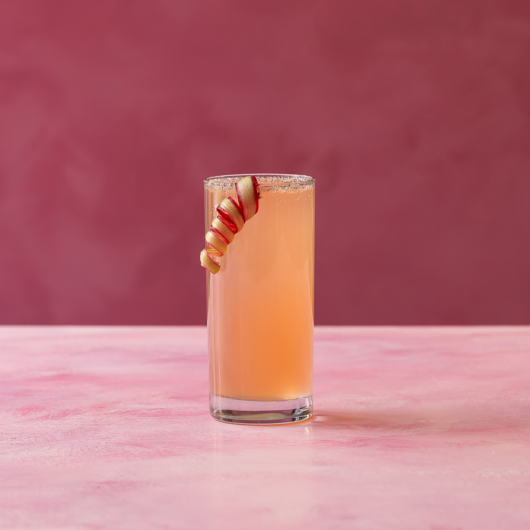 Sangre Fría: Rhubarb Tequila Fiz