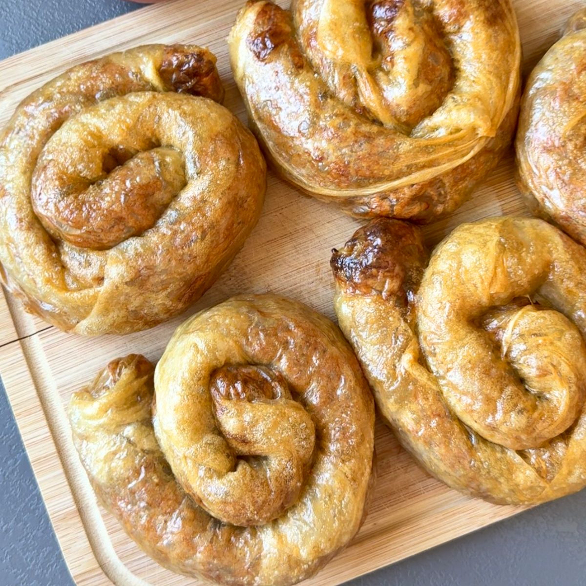 Air Fryer Rice Paper Apple Rolls