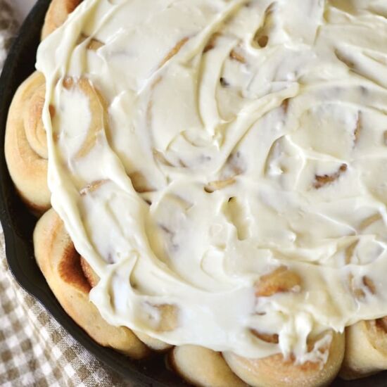 Sourdough Cinnamon Rolls
