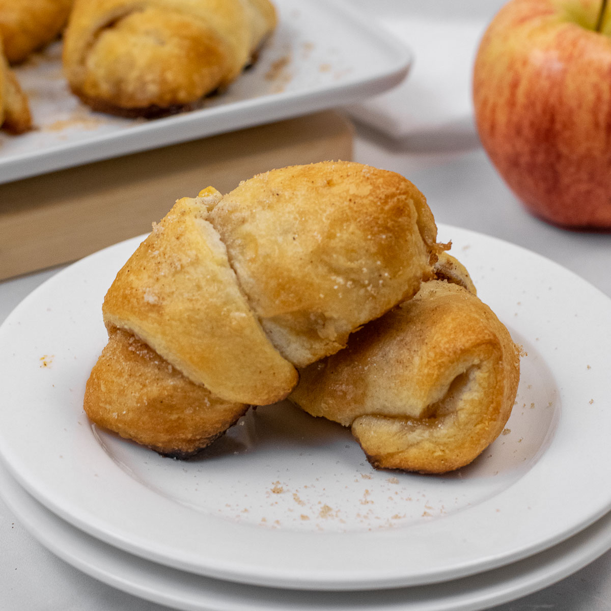 Apple Pie Crescent Rolls