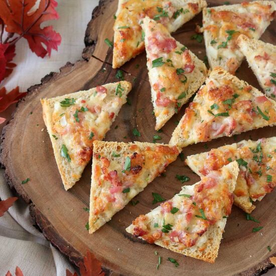 Bacon Cheddar Toasts