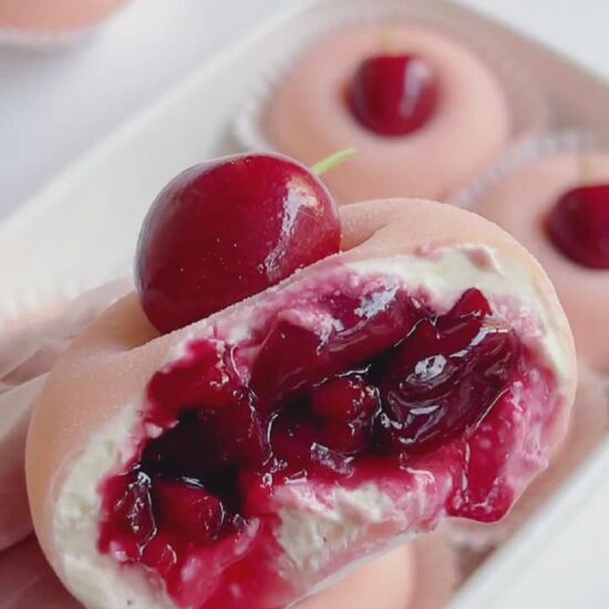 How to Make Cherry Mochi