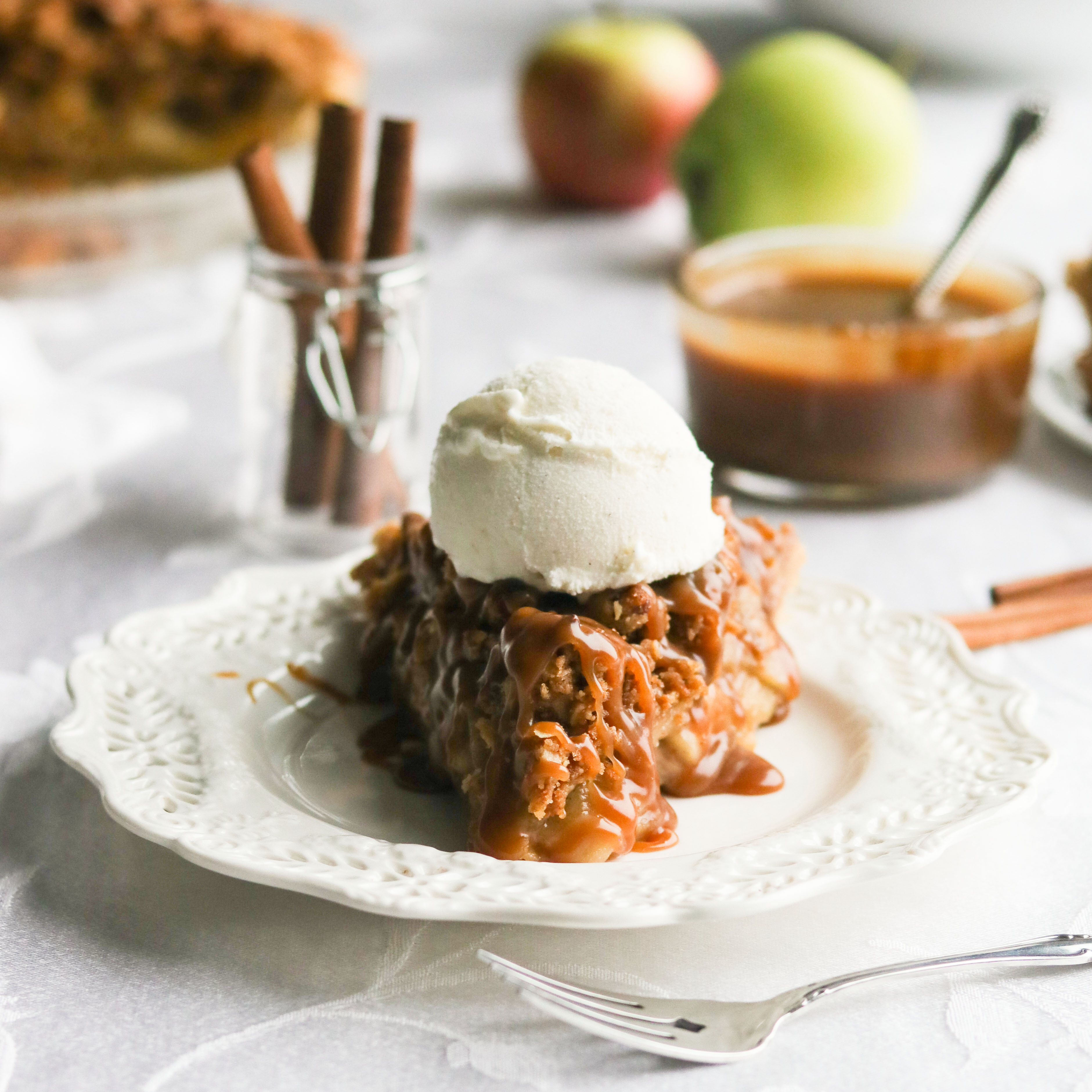 Dutch Toffee Apple Pie