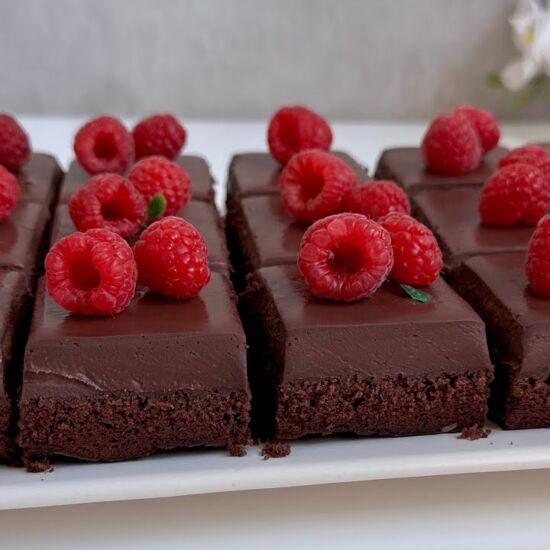 Easy 5 Spoons Cake