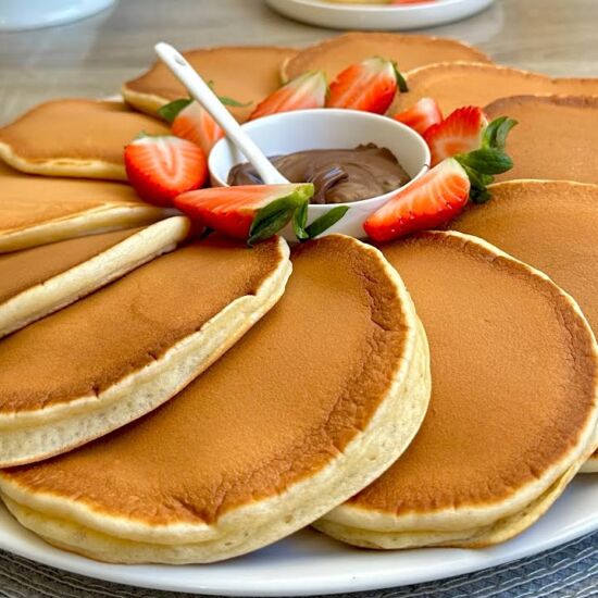 Easy Fluffy Pancakes