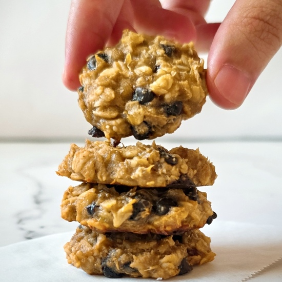 Easy Oatmeal Banana Cookies
