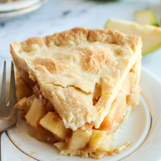 Cozy Fresh Pear Pie