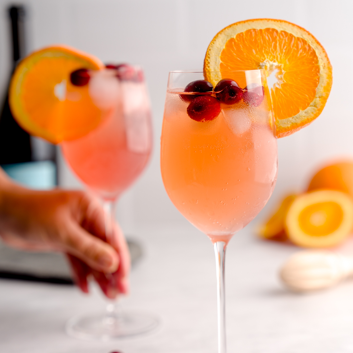 Cranberry Aranciata Spritz