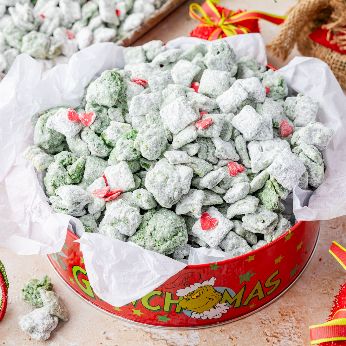 Grinch Puppy Chow