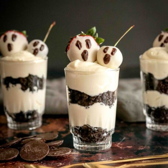 Cookies and Scream Mini Cheesecakes