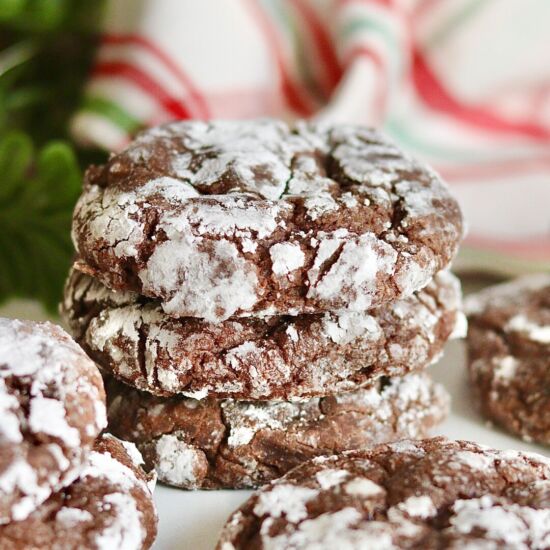 Soft Chocolate Crinkle Cookies