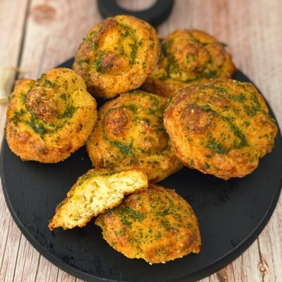 Cottage Cheese Garlic Knots