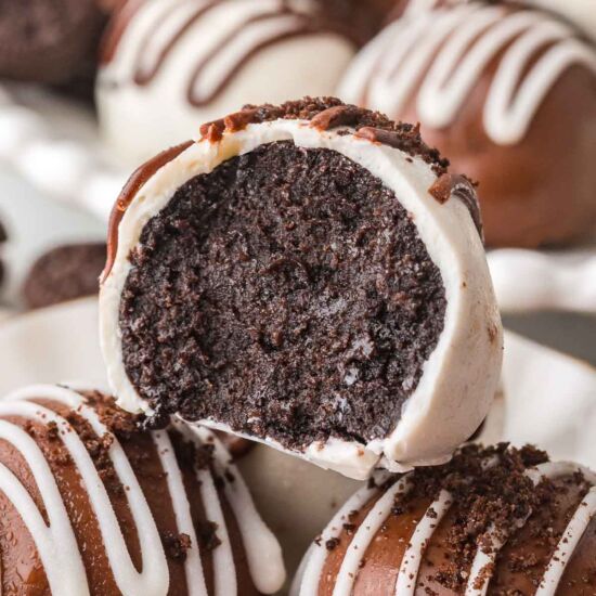 Easy Oreo Truffles