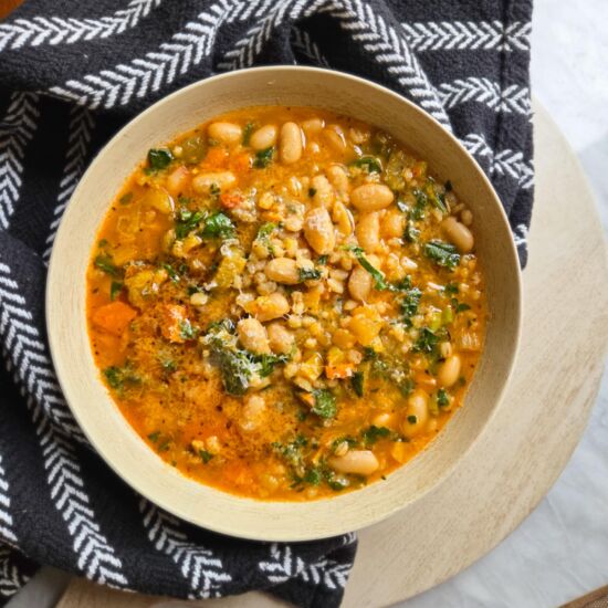 Spicy Bean & Barley Vegetable Soup