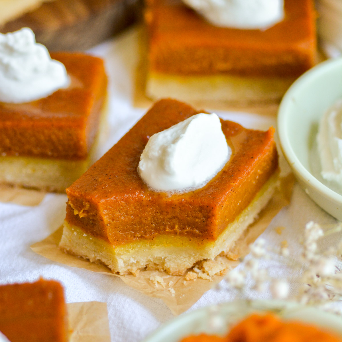 Vegan Pumpkin Pie Bars