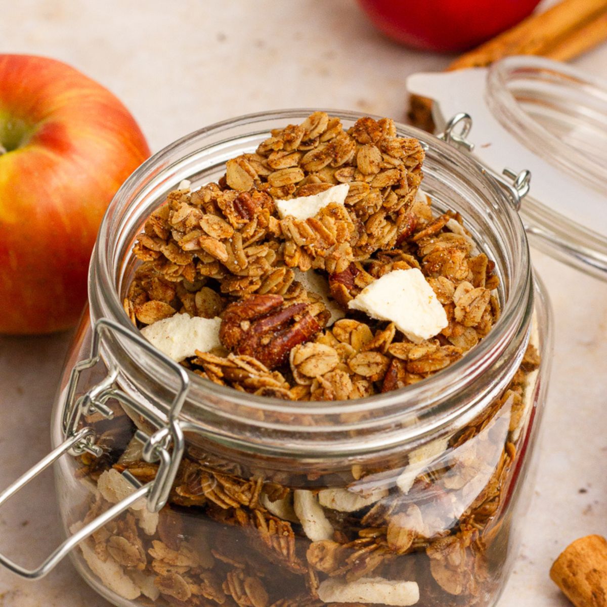 Apple Crumble Granola