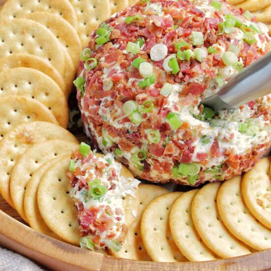 Bacon & White Cheddar Cheese Ball
