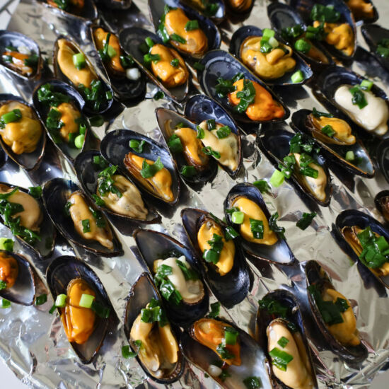 Baked Mussels with Scallion Oil