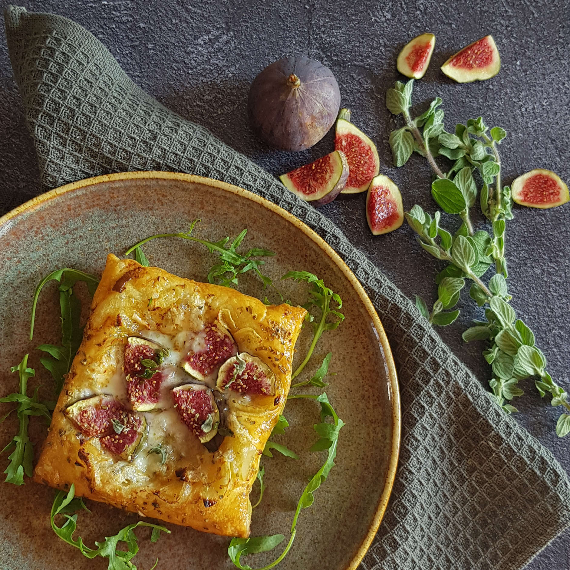 Brie and Fig Puff Pastry