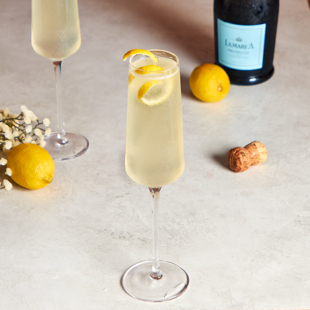 Classic French 75 Cocktail
