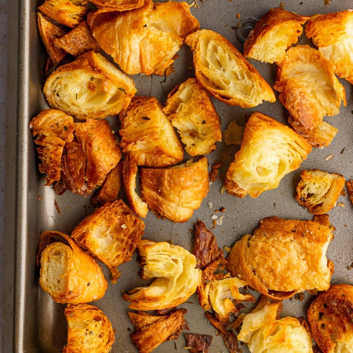 Garlic & Herb Croissant Croutons