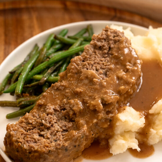 Meatloaf with Brown Gravy