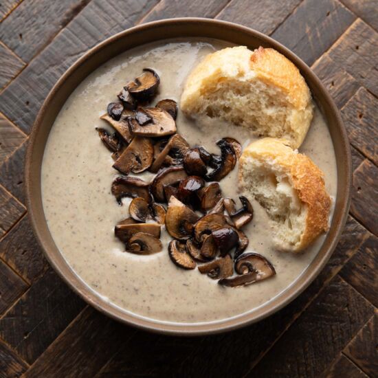 Creamy Mushroom and Bean Soup