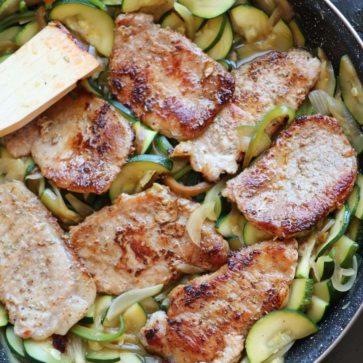 Pork Chops And Zucchini Skillet