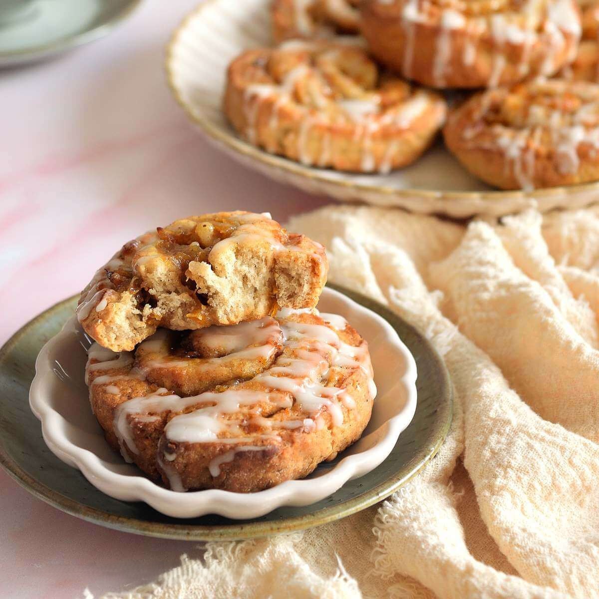 Quick Pumpkin Spiced Buns