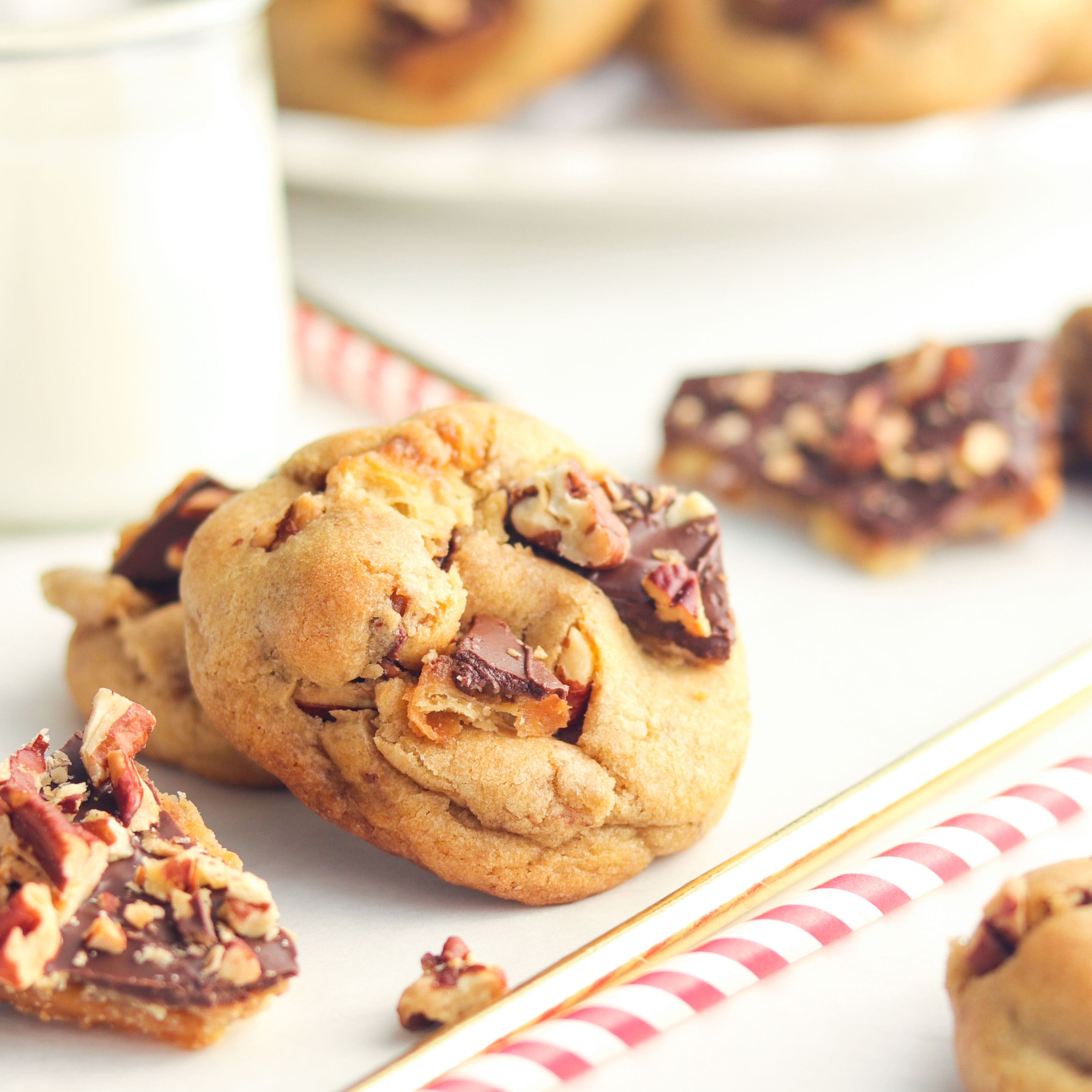 Christmas Crack Cookies