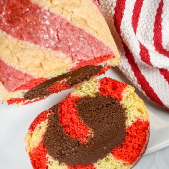 Christmas Cake Roll