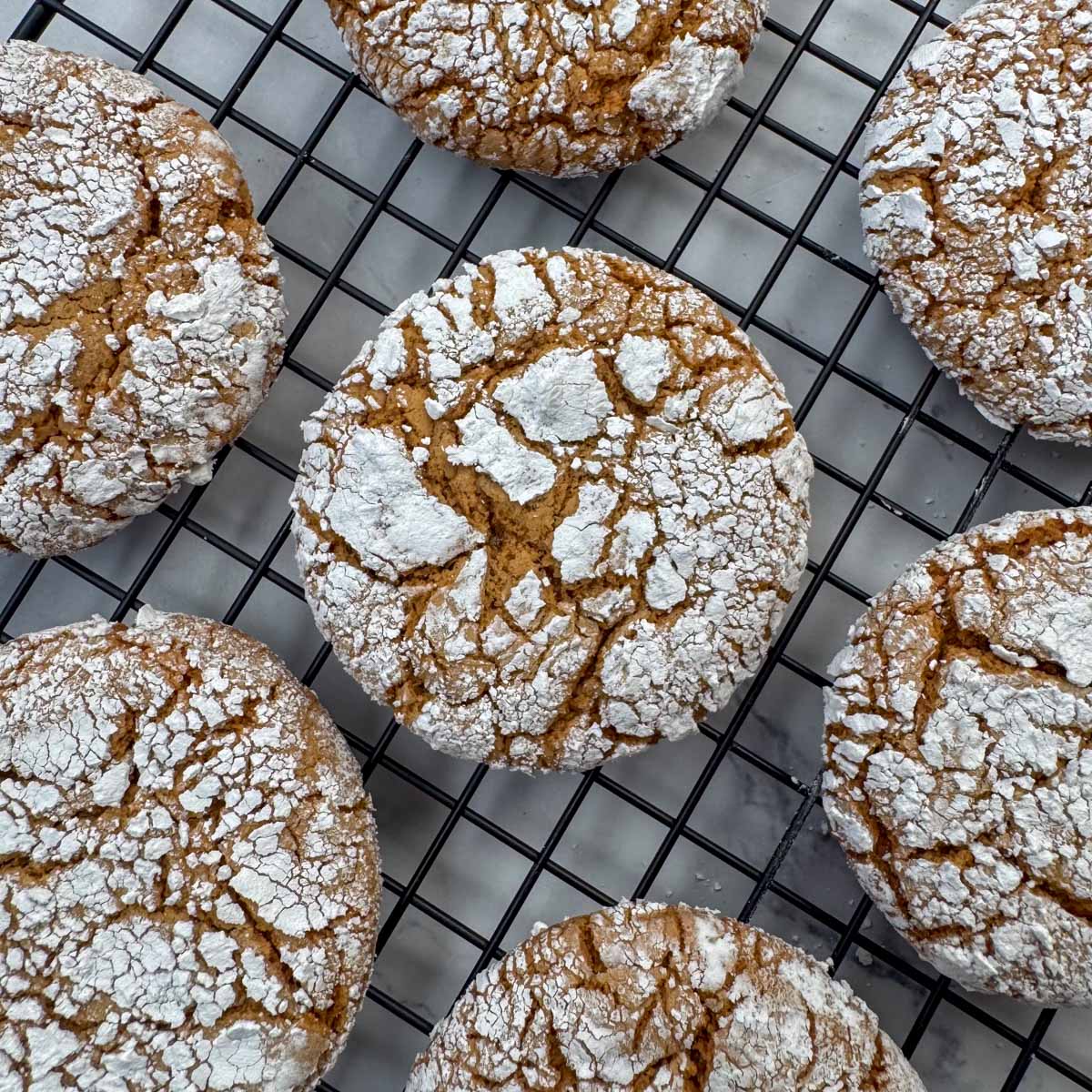 Gingerbread Crinkle Cookies