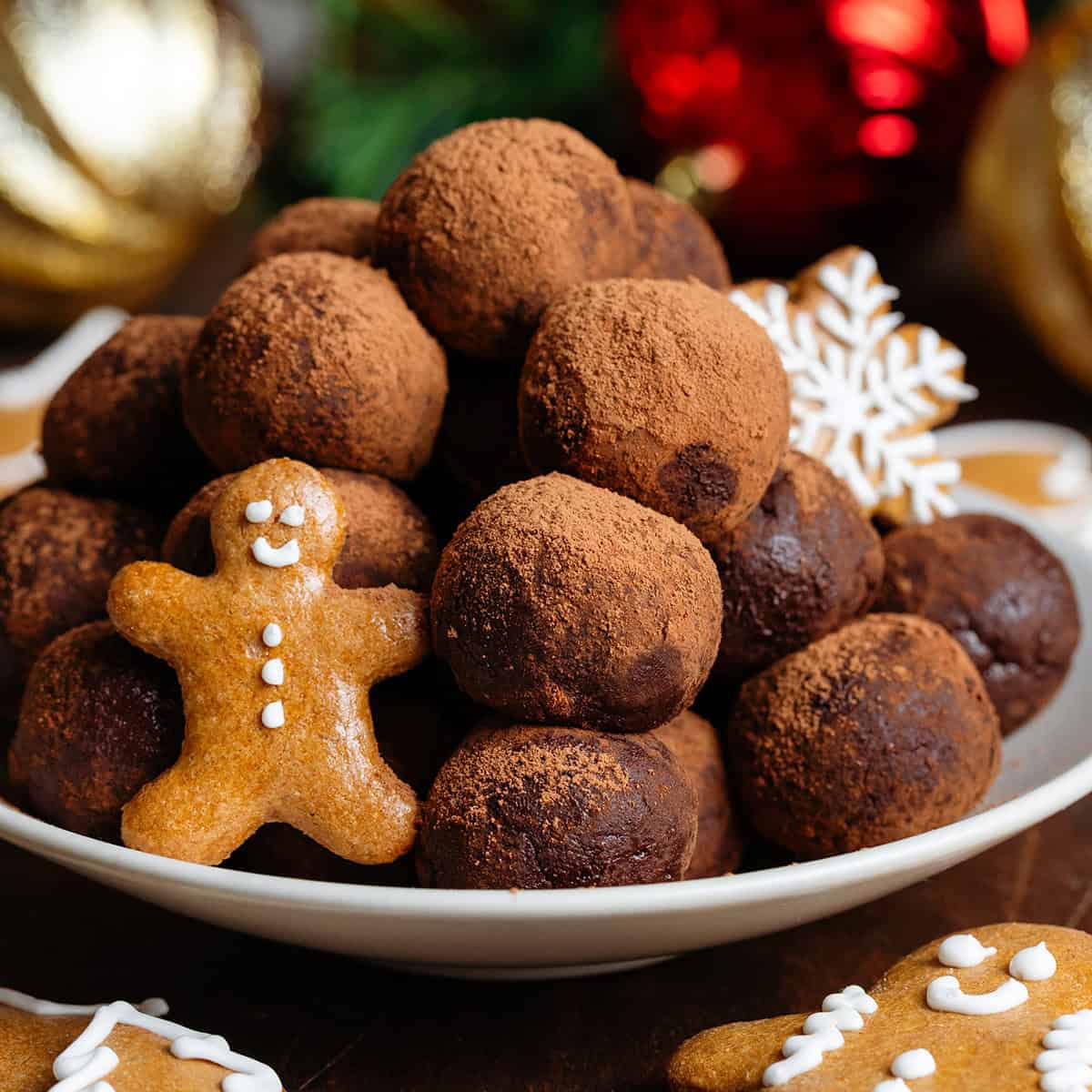 Gingerbread Energy Balls