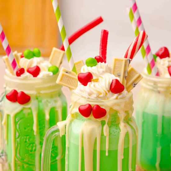 Grinch Freakshake