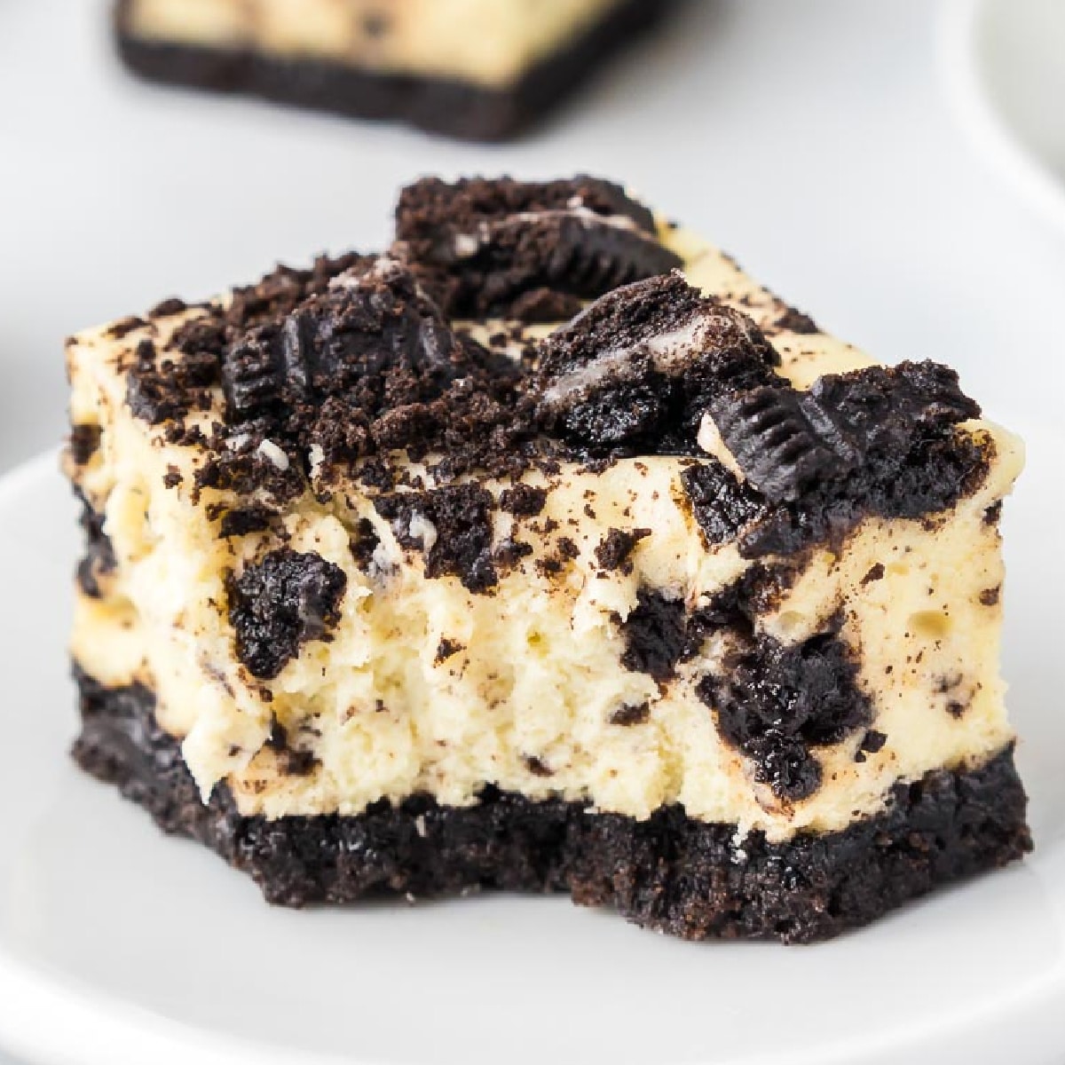 Oreo Cheesecake Bars