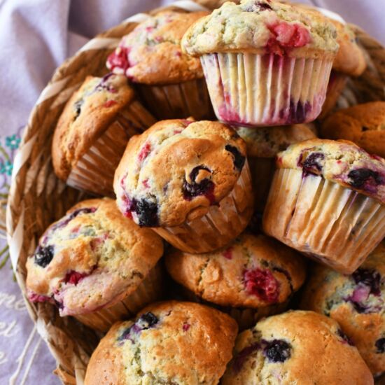 Sourdough Berry Muffins