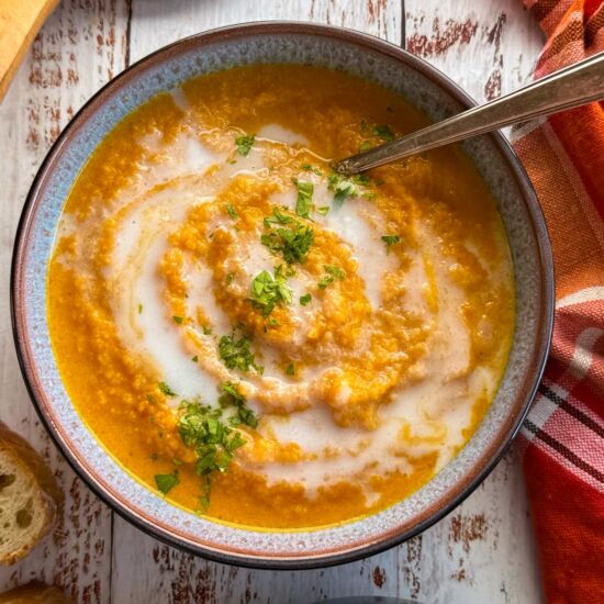 Creamy Pumpkin Cauliflower Soup