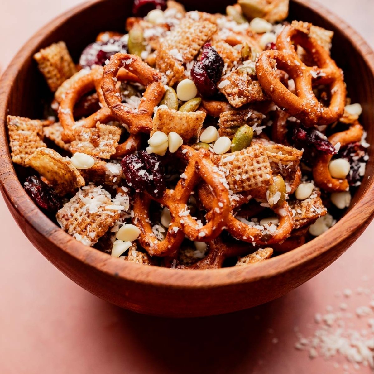 Spiced Christmas Snack Mix