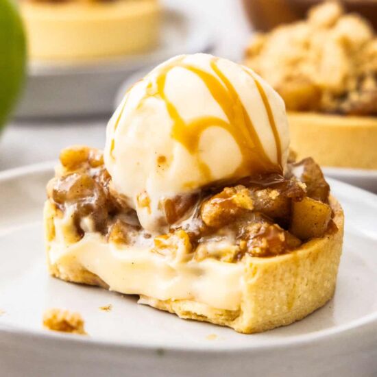 Apple Crumble Tartlets