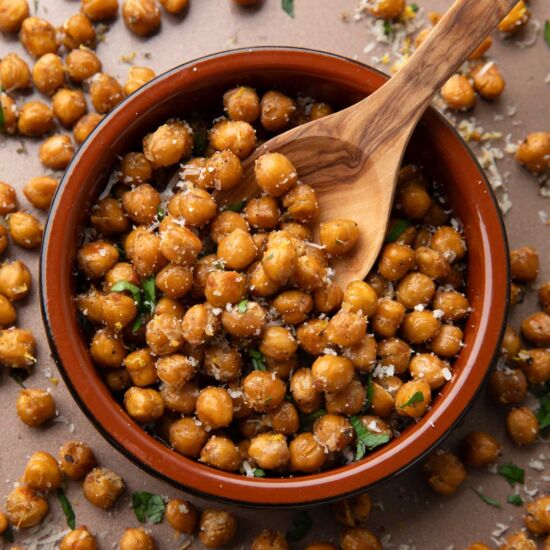Crispy Roasted Parmesan Chickpeas