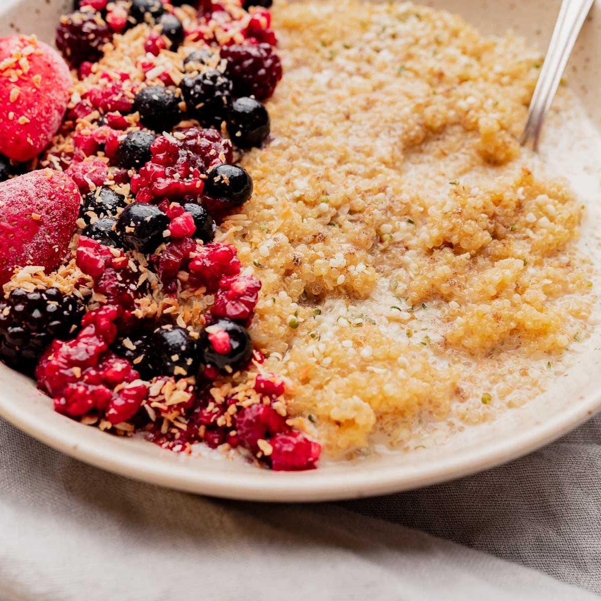 Quinoa Breakfast Porridge