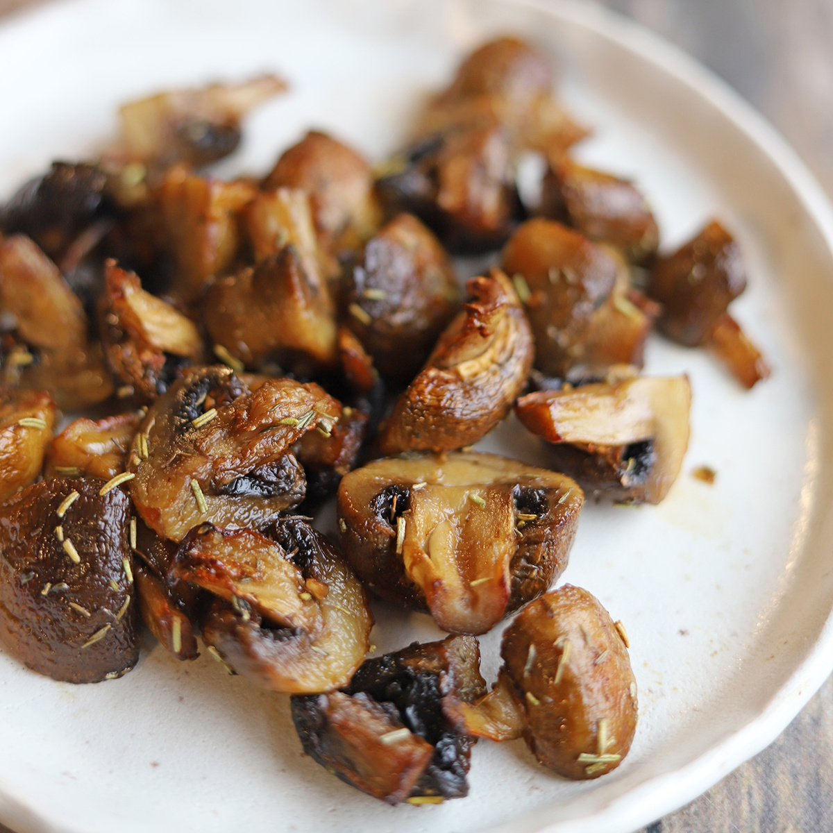 Air Fryer Mushrooms with Garlic