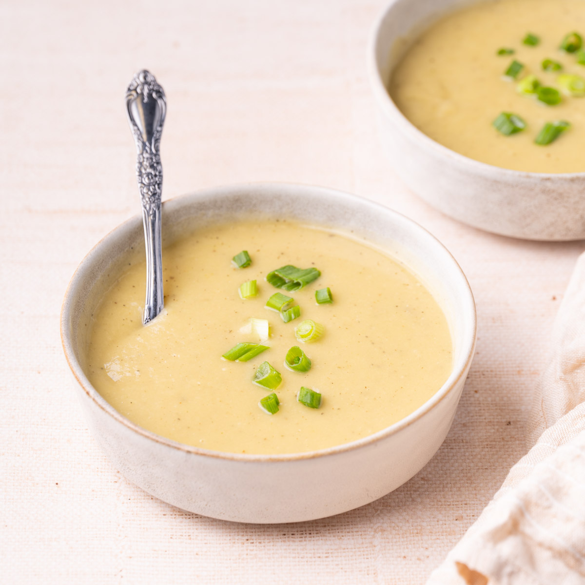 One-Pot Creamy Potato and Leek Soup