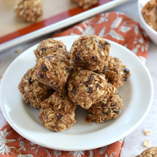 No Bake Peanut Butter Oat Bites