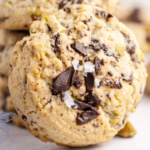 Pistachio Chocolate Chip Cookies