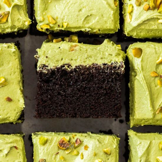 Pistachio Chocolate Snack Cake