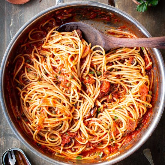 Spaghetti alla Puttanesca