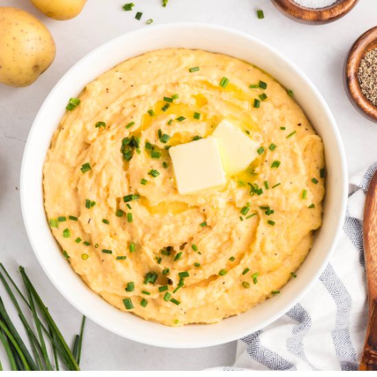 Mashed Potatoes with Cheese