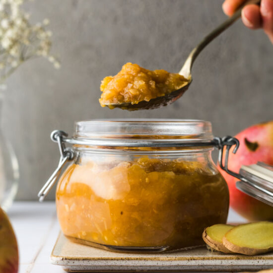 Apple Mango Chutney