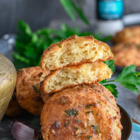 Cheddar Bay Biscuits